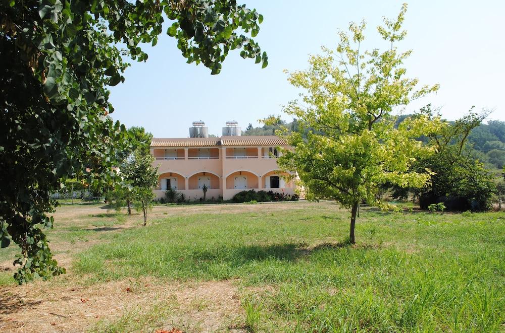 Marina Studios 2* Sidari (Corfu)